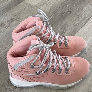 Columbia Women's Pink Athletic Hiking Shoes